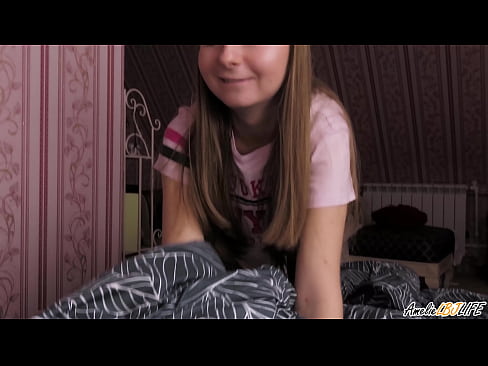 ❤️ Blondie tana tsotsar BFF's dinta sosai kuma ta sami Cum A Bakinta ❤❌ Batsa vk